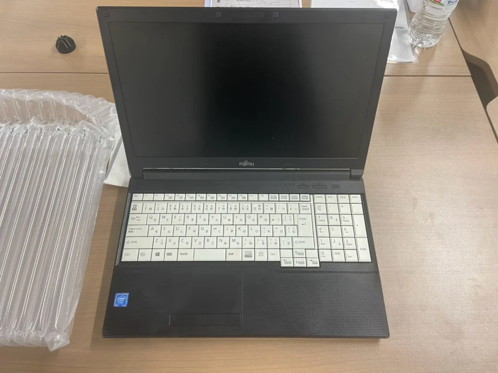 富士通 LIFEBOOK A577のメモリを4GBから8GBへ増設したい